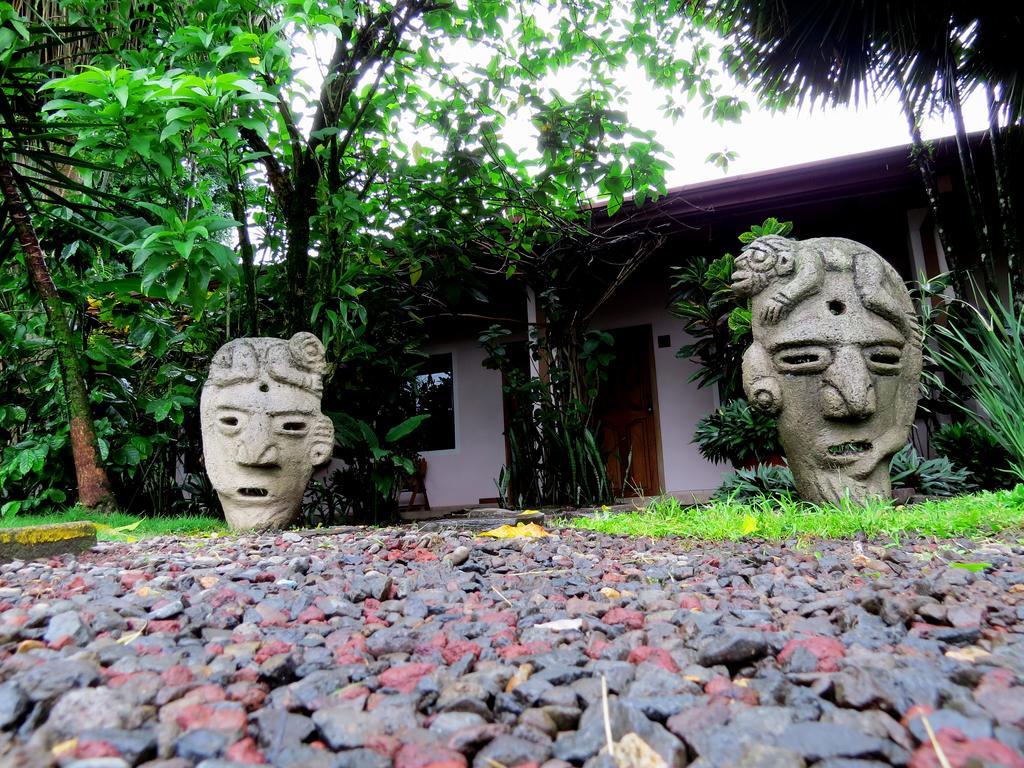 Hotel Vagabondo La Fortuna Екстер'єр фото