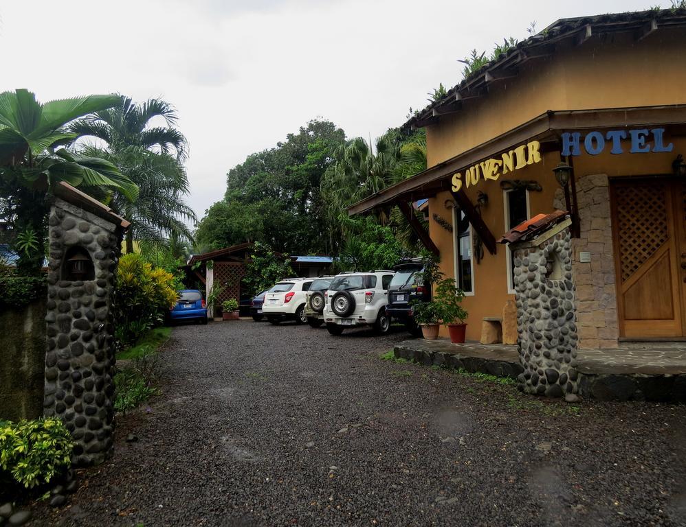 Hotel Vagabondo La Fortuna Екстер'єр фото